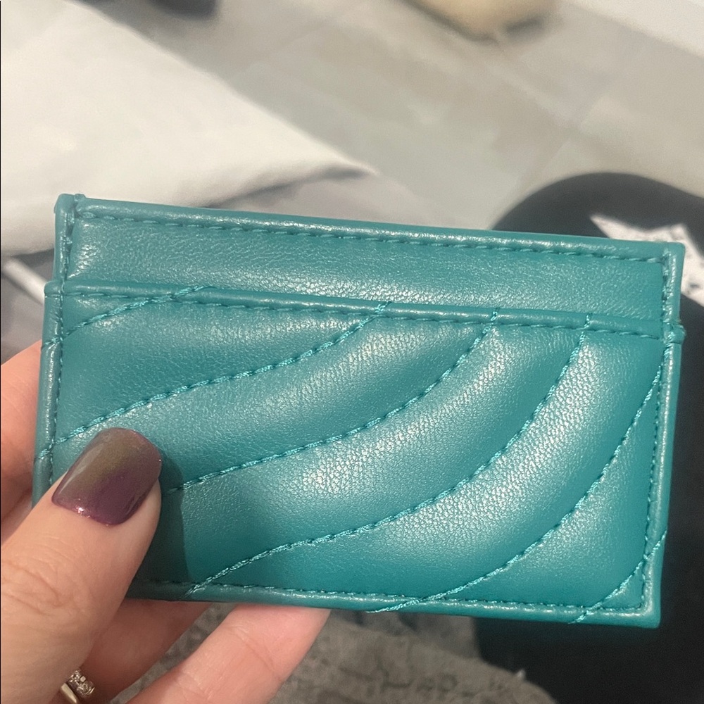 EFFY Luxury Quilted Slim Card Case – Teal / Peacock Blue – Brand New